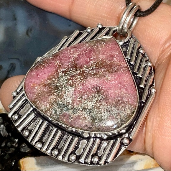 Beautiful Rhodonite Pendant 2” - Picture 5 of 16